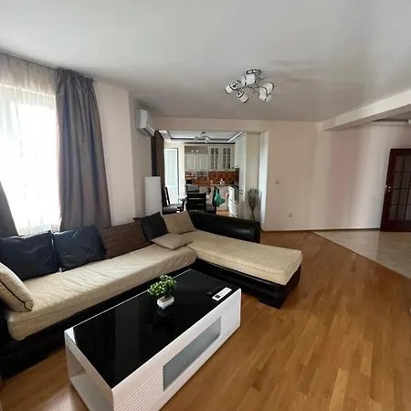 Chaika Sea Apartment Varna Exterior photo